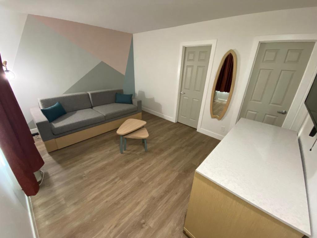 Salt Air Motel 2*