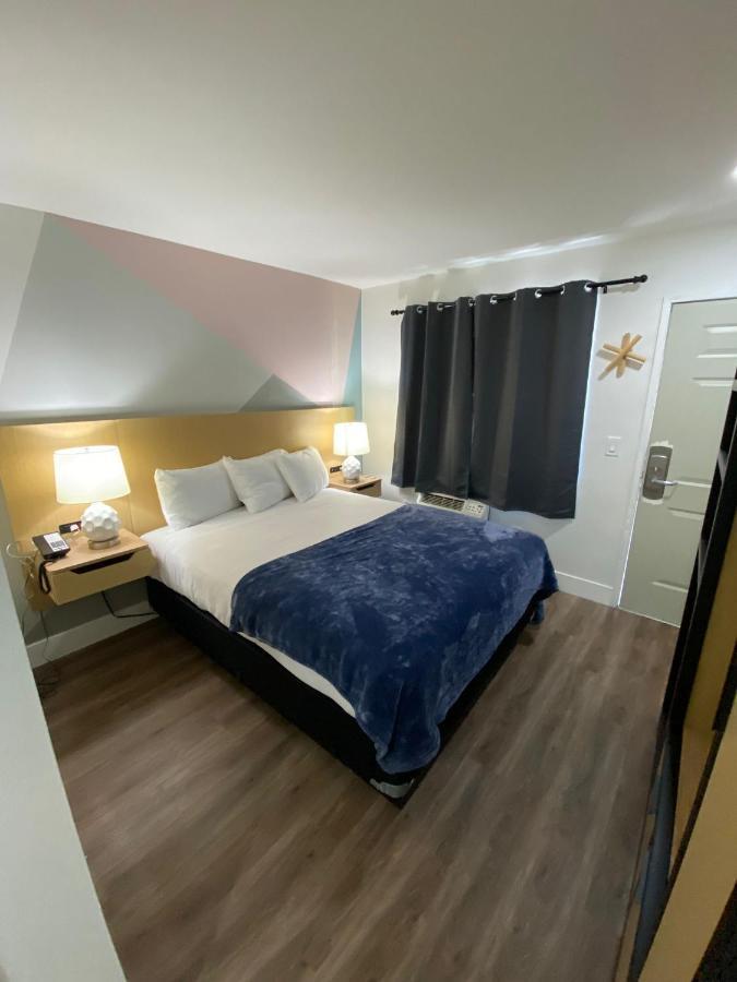 Motel Salt Air 2*