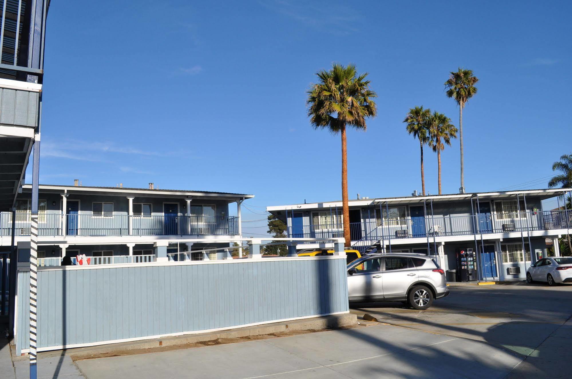 Motel Salt Air